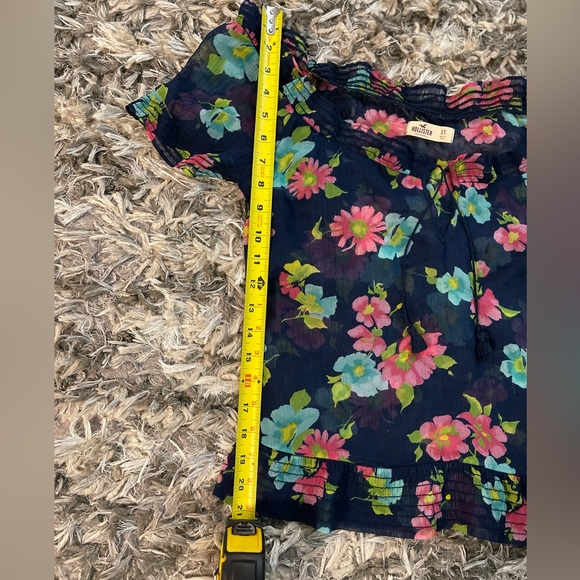 Hollister X-Small Sheer Floral Blouse with Tassel Detail Y2K Vintage - Picture 7 of 8
